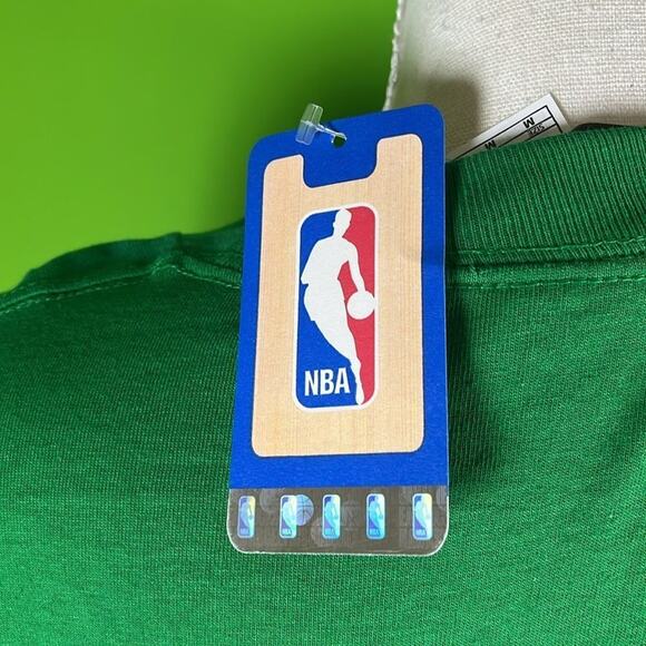 Adidas Kids Celtics Green Long Sleeve Shirt Size M - Picture 3 of 3